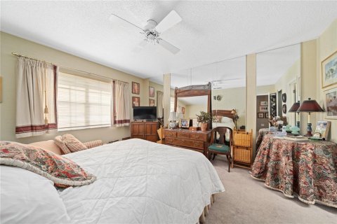 Condo in Orlando, Florida, 2 bedrooms  № 1634663 - photo 11