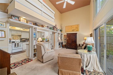 Condo in Orlando, Florida, 2 bedrooms  № 1634663 - photo 8