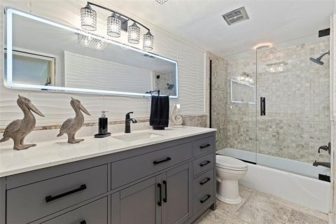 Condominio en venta en Saint Petersburg, Florida, 2 dormitorios, 109.16 m2 № 2092937 - foto 19