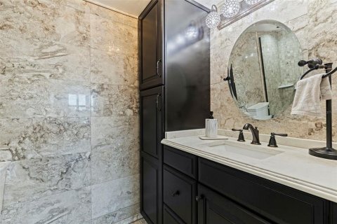 Condominio en venta en Saint Petersburg, Florida, 2 dormitorios, 109.16 m2 № 2092937 - foto 15