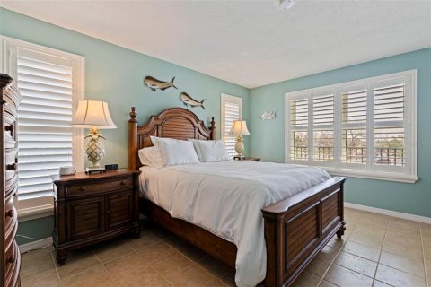 Condominio en venta en Saint Petersburg, Florida, 2 dormitorios, 109.16 m2 № 2092937 - foto 14