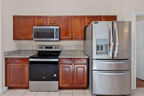 House in Ocala, Florida 3 bedrooms, 217.58 sq.m. № 1824222 - photo 14