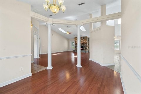 House in Ocala, Florida 3 bedrooms, 217.58 sq.m. № 1824222 - photo 6