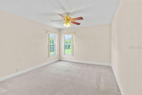 House in Ocala, Florida 3 bedrooms, 217.58 sq.m. № 1824222 - photo 26