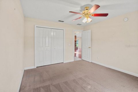 House in Ocala, Florida 3 bedrooms, 217.58 sq.m. № 1824222 - photo 24
