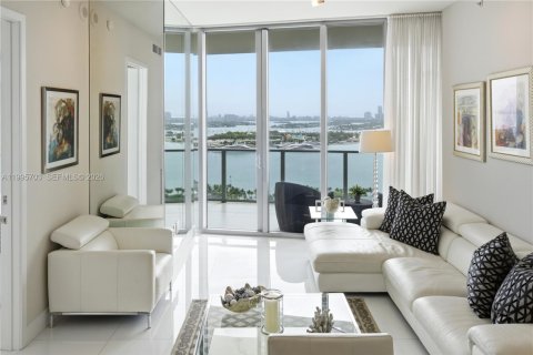 Copropriété à vendre à Miami, Floride: 2 chambres, 144.65 m2 № 2058894 - photo 7