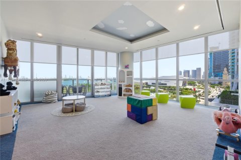 Copropriété à vendre à Miami, Floride: 2 chambres, 144.65 m2 № 2058894 - photo 26