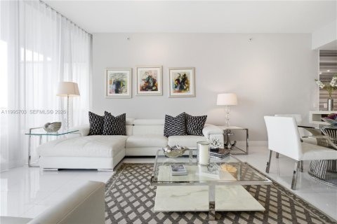 Copropriété à vendre à Miami, Floride: 2 chambres, 144.65 m2 № 2058894 - photo 23