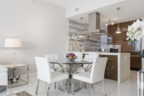 Copropriété à vendre à Miami, Floride: 2 chambres, 144.65 m2 № 2058894 - photo 6