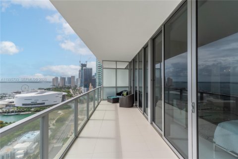 Copropriété à vendre à Miami, Floride: 2 chambres, 144.65 m2 № 2058894 - photo 3
