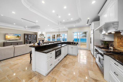 Casa en venta en Fort Lauderdale, Florida, 6 dormitorios, 593.09 m2 № 2258149 - foto 15
