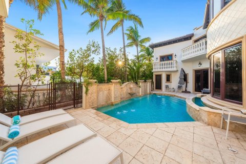 Casa en venta en Fort Lauderdale, Florida, 6 dormitorios, 593.09 m2 № 2258149 - foto 23