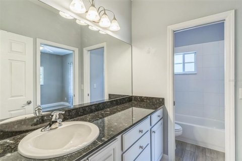 Casa en venta en Orlando, Florida, 5 dormitorios, 318.1 m2 № 1792086 - foto 24