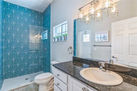 Casa en venta en Orlando, Florida, 5 dormitorios, 318.1 m2 № 1792086 - foto 15