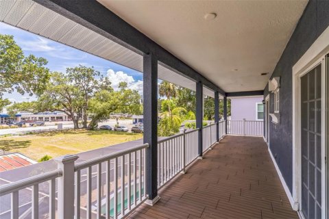 Casa en venta en Orlando, Florida, 5 dormitorios, 318.1 m2 № 1792086 - foto 30
