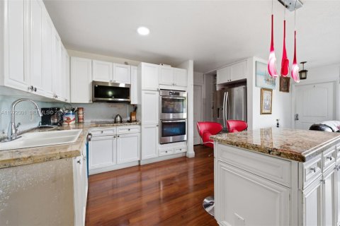 Villa ou maison à vendre à Lauderhill, Floride: 3 chambres, 110.93 m2 № 2036233 - photo 10