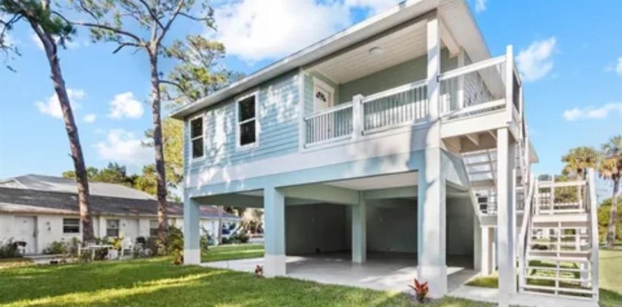 Villa ou maison à New Port Richey, Floride 3 chambres, 163.51 m2 № 1544188