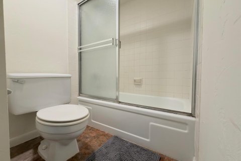 Townhouse in Palm Beach Gardens, Florida 2 bedrooms, 148.27 sq.m. № 2365282 - photo 7