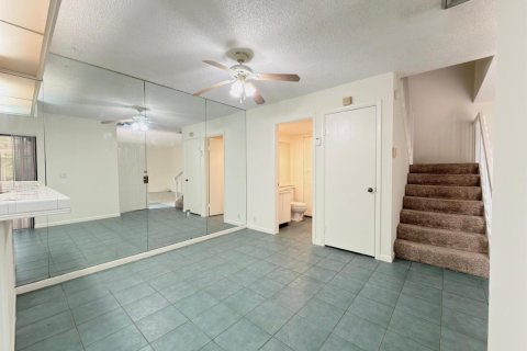 Townhouse in Palm Beach Gardens, Florida 2 bedrooms, 148.27 sq.m. № 2365282 - photo 15