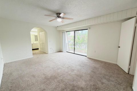 Townhouse in Palm Beach Gardens, Florida 2 bedrooms, 148.27 sq.m. № 2365282 - photo 29