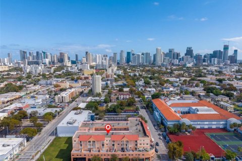 Снять в аренду кондоминиум в Майами, Флорида 2 спальни, 70.61м2, № 2050902 - фото 17