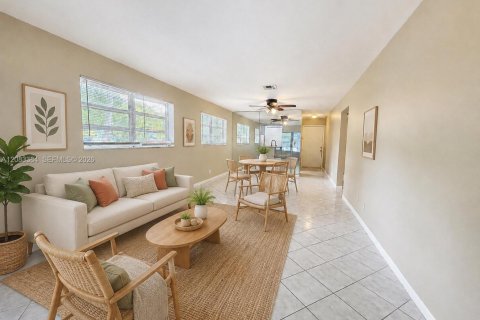 Copropriété à louer à Pompano Beach, Floride: 2 chambres, 74.32 m2 № 2378543 - photo 3