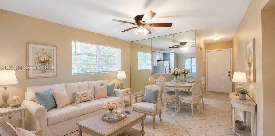 Condo à Pompano Beach, Floride, 2 chambres  № 2378543