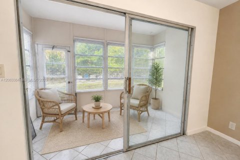 Copropriété à louer à Pompano Beach, Floride: 2 chambres, 74.32 m2 № 2378543 - photo 16