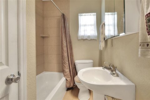Casa en venta en Lakeland, Florida, 3 dormitorios, 116.5 m2 № 1829802 - foto 20