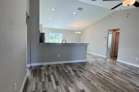 Casa en alquiler en Ocala, Florida, 3 dormitorios, 122.17 m2 № 1881398 - foto 4