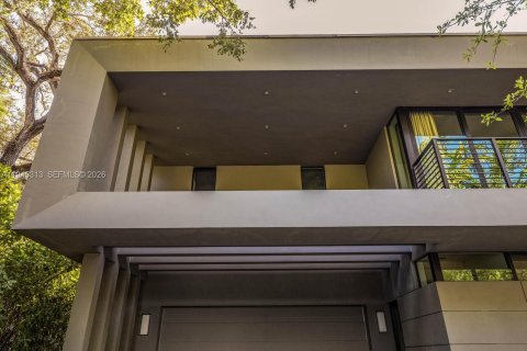 Casa en venta en Miami, Florida, 6 dormitorios, 531.49 m2 № 2002353 - foto 7