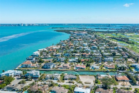 Купить виллу или дом в Лонгбоут-Ки, Флорида 7 комнат, 172.15м2, № 2096585 - фото 8