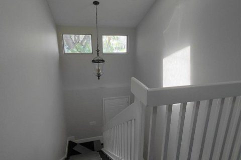 Townhouse in Deerfield Beach, Florida 2 bedrooms, 132.76 sq.m. № 2192872 - photo 14