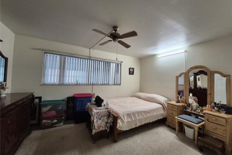 Condominio en venta en Saint Petersburg, Florida, 2 dormitorios, 78.97 m2 № 2144027 - foto 13