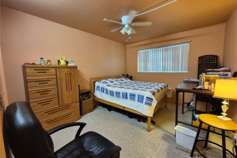 Condominio en venta en Saint Petersburg, Florida, 2 dormitorios, 78.97 m2 № 2144027 - foto 9