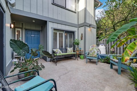 Купить кондоминиум в Фернандина-Бич, Флорида 3 спальни, 159.79м2, № 771315 - фото 1
