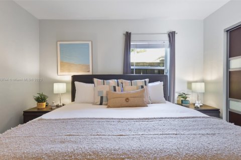 Casa en alquiler en Fort Lauderdale, Florida, 2 dormitorios, 114.27 m2 № 2060044 - foto 22