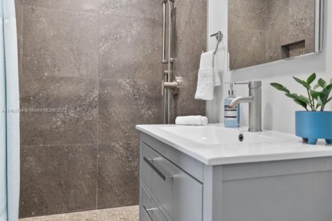 Casa en alquiler en Fort Lauderdale, Florida, 2 dormitorios, 114.27 m2 № 2060044 - foto 30