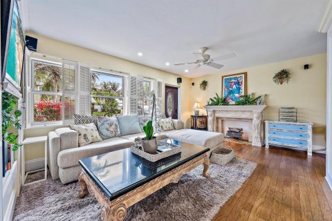 Villa ou maison à louer à West Palm Beach, Floride: 2 chambres, 116.5 m2 № 2402366 - photo 19
