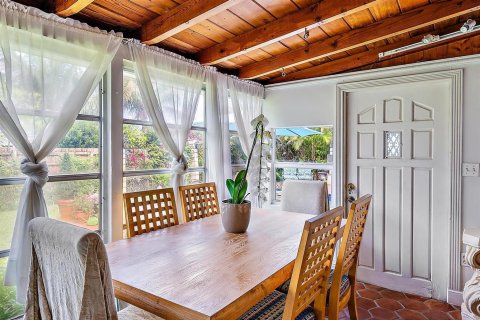 Villa ou maison à louer à West Palm Beach, Floride: 2 chambres, 116.5 m2 № 2402366 - photo 27