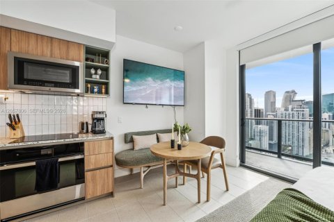 Copropriété à louer à Miami, Floride: 34.1 m2 № 2168136 - photo 2