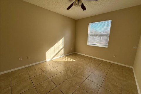 Villa ou maison à louer à Orlando, Floride: 4 chambres, 167.22 m2 № 2425551 - photo 14