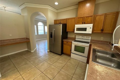 Villa ou maison à louer à Orlando, Floride: 4 chambres, 167.22 m2 № 2425551 - photo 5