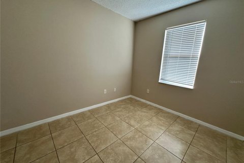 Villa ou maison à louer à Orlando, Floride: 4 chambres, 167.22 m2 № 2425551 - photo 8