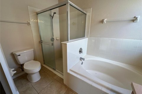 Villa ou maison à louer à Orlando, Floride: 4 chambres, 167.22 m2 № 2425551 - photo 17