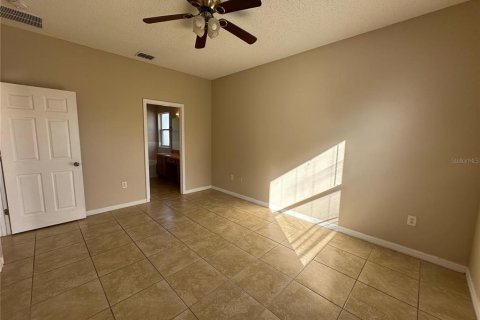 Villa ou maison à louer à Orlando, Floride: 4 chambres, 167.22 m2 № 2425551 - photo 18