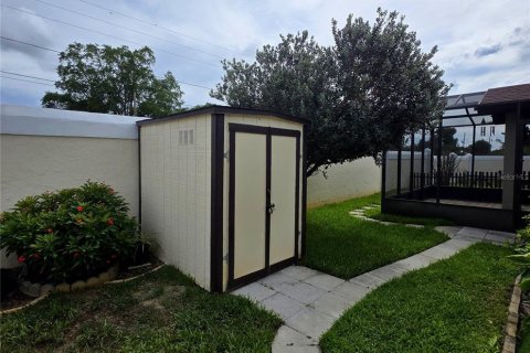 House in Haines City, Florida 2 bedrooms, 85.93 sq.m. № 2108041 - photo 30