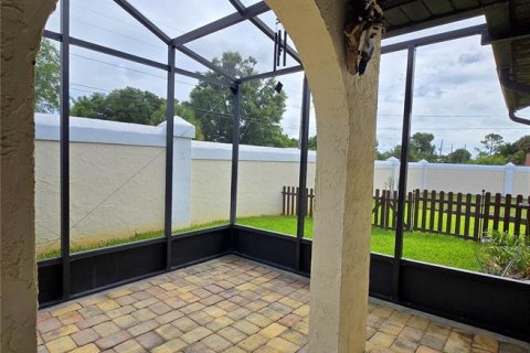House in Haines City, Florida 2 bedrooms, 85.93 sq.m. № 2108041 - photo 27