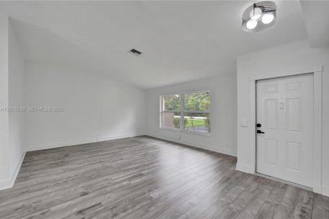 Casa en venta en Dania Beach, Florida, 3 dormitorios, 183.76 m2 № 2177287 - foto 7