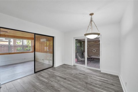 Casa en venta en Dania Beach, Florida, 3 dormitorios, 183.76 m2 № 2177287 - foto 26